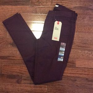 NWT Levi’s 710 super skinny mid rise jeans